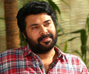 https://onlookersmedia.in/wp-content/uploads/2014/12/Mammootty-in-Varsham.jpg