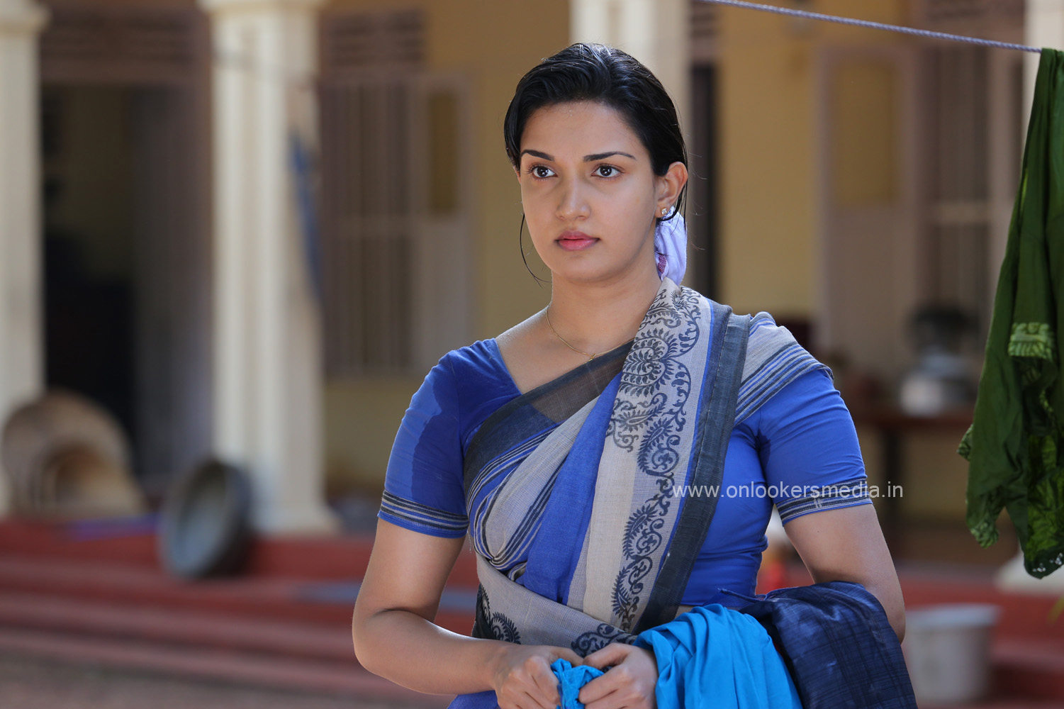 Honey Rose In Sir CP Malayalam Movie Stills-Images-Photos-Onlookers Media (4)