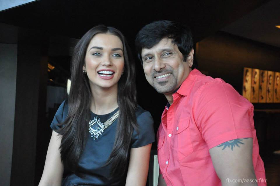 https://onlookersmedia.in/wp-content/uploads/2015/01/I-movie-press-meet-stills-Vikram-Amy-Jackson-Ai-Tamil-movie-stills-Onlookers-Media-27.jpg