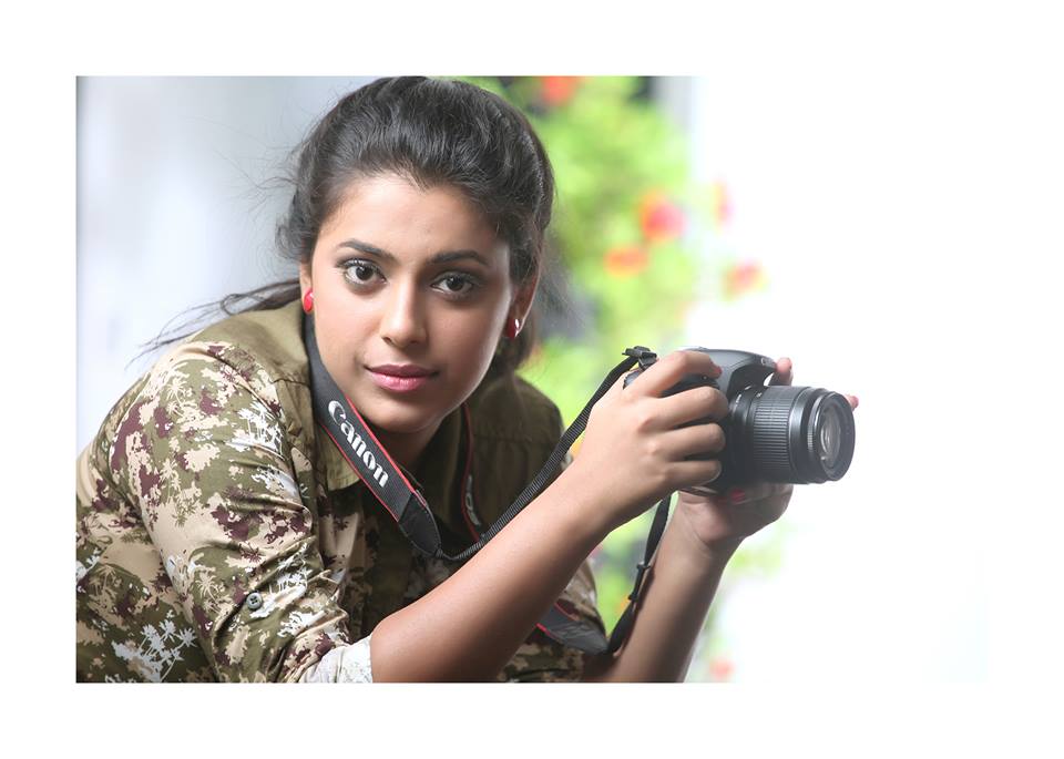 Jewel Mary Stills-Images-Photos-Malayalam Actress-D4Dance Anchor-Onlookers Media (27)