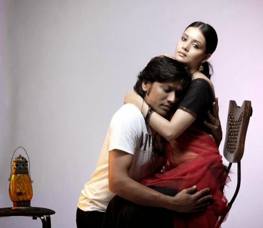 Savithri in Isai movie-stills-images-SJ Surya-Onlookers Media