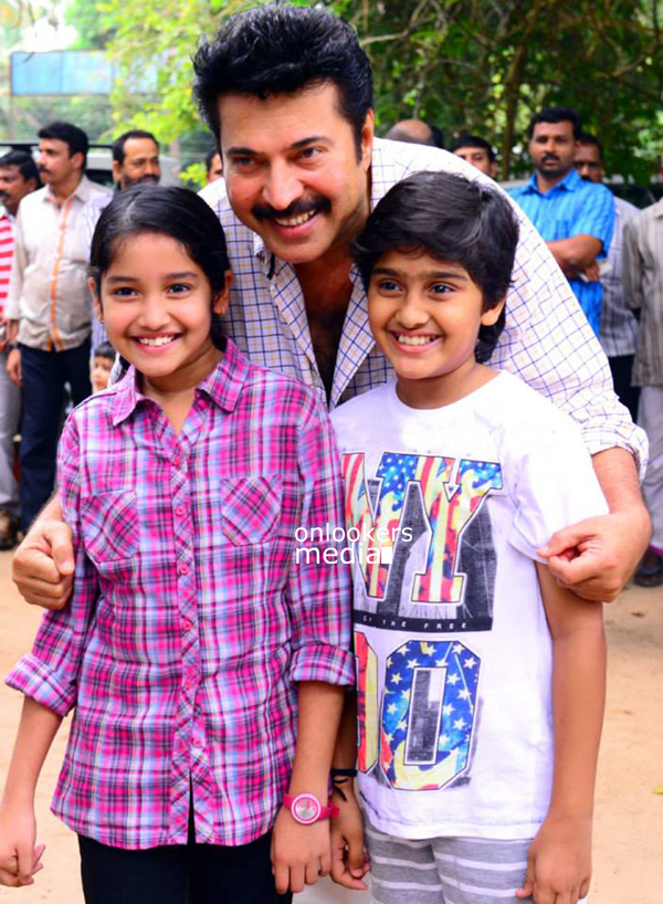 Mammootty in Bhaskar The Rascal-Stills-Images-Gallery-Nayanthara-Onlookers Media (4)