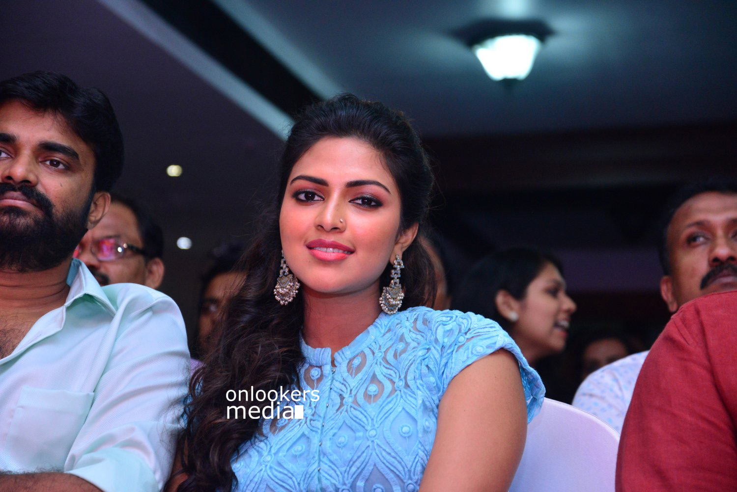 https://onlookersmedia.in/wp-content/uploads/2015/04/Amala-Paul-and-AL-Vijay-at-Lalila-O-Laila-Audio-Launch-Stills-Images-Mohanlal-Malayalam-Movie-2015-Onlookers-Media-6.jpg