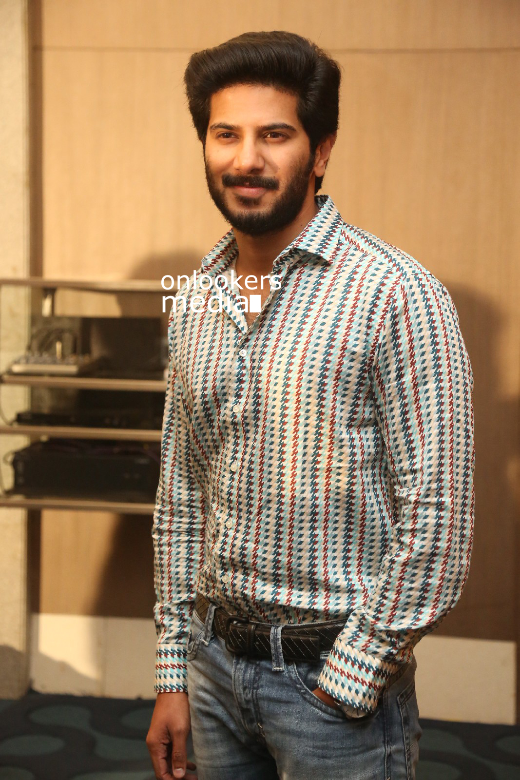 https://onlookersmedia.in/wp-content/uploads/2015/04/Dulquer-Salmaan-at-OK-Bangaram-Promotional-Event-OK-Kanmani-Stills-Onlookers-Media-32.jpg