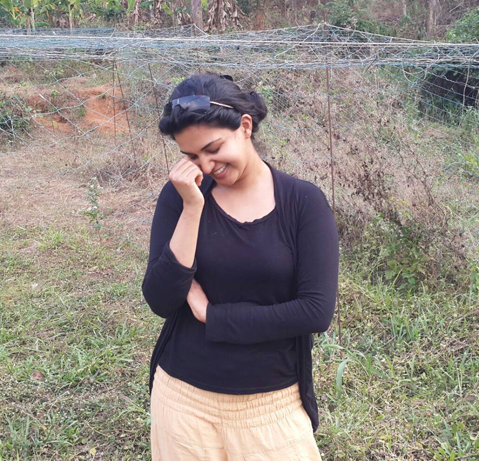 Honey Rose Stills-Images-Photos-Malayalam Actress Stills-Onlookers Media