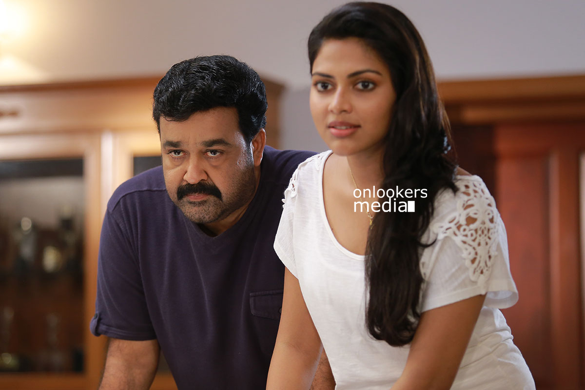 https://onlookersmedia.in/wp-content/uploads/2015/04/Mohanlal-and-Amala-Paul-in-Lailaa-O-Lailaa-Stills-Images-Photos-Malayalam-Movie-2015-Onlookers-Media-4.jpg