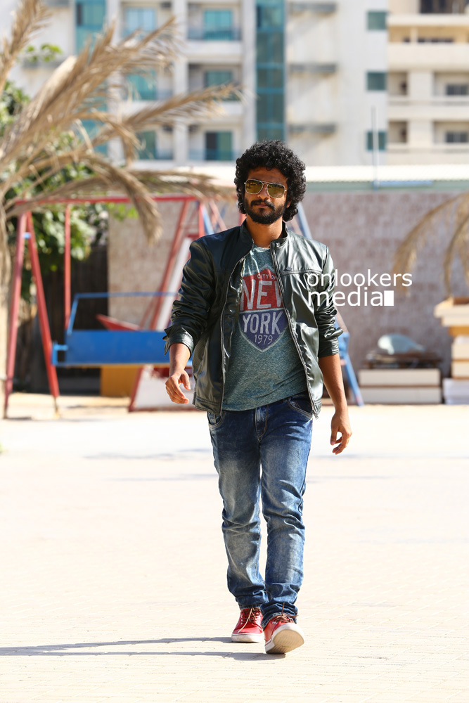 https://onlookersmedia.in/wp-content/uploads/2015/04/Neeraj-Madhav-In-Madhura-Naranga-Stills-Images-Photos-Malayalam-Movie-2015-Onlookers-Media-7.jpg