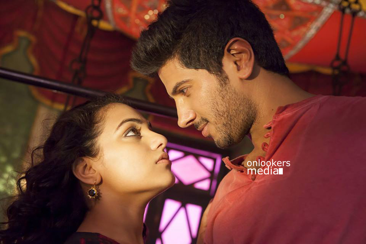 https://onlookersmedia.in/wp-content/uploads/2015/04/OK-Kanmani-Stills-Images-Photos-Posters-Dulquer-Salmaan-Nithya-Menon-OK-Bangaram-Onlookers-Media-5.jpg
