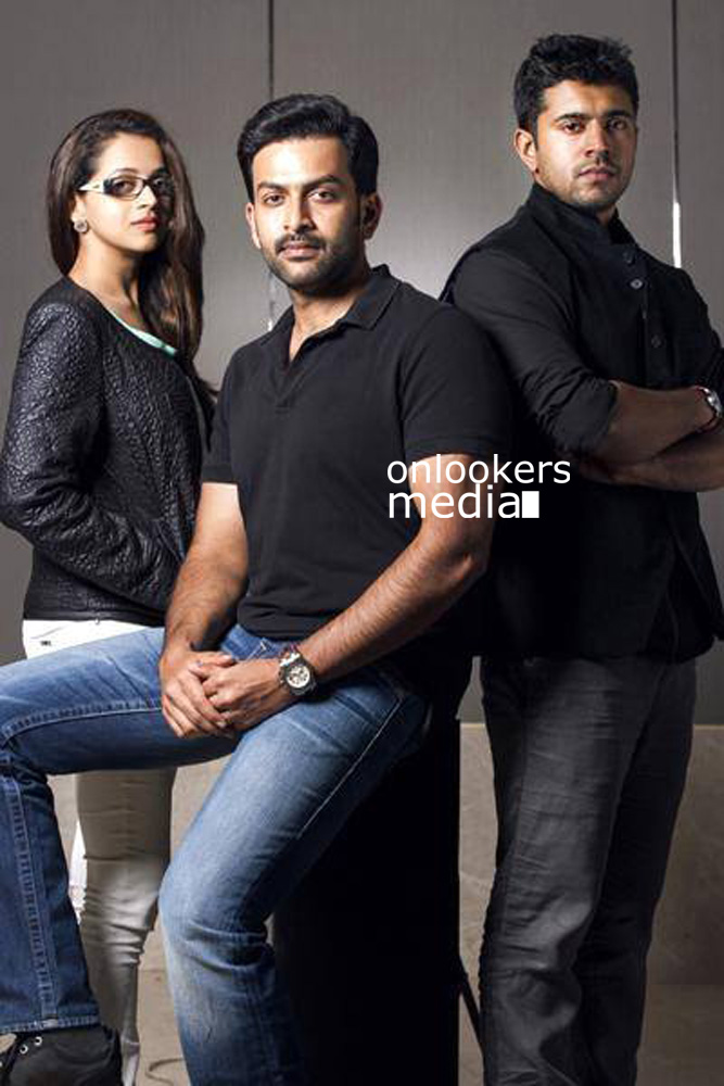 http://onlookersmedia.in/wp-content/uploads/2015/04/Prithviraj-and-Nivin-Pauly-in-Ivide-Stills-Photos-Gallery-Bhavana-Malayalam-Movie-2015-Onlookers-Media-3.jpg
