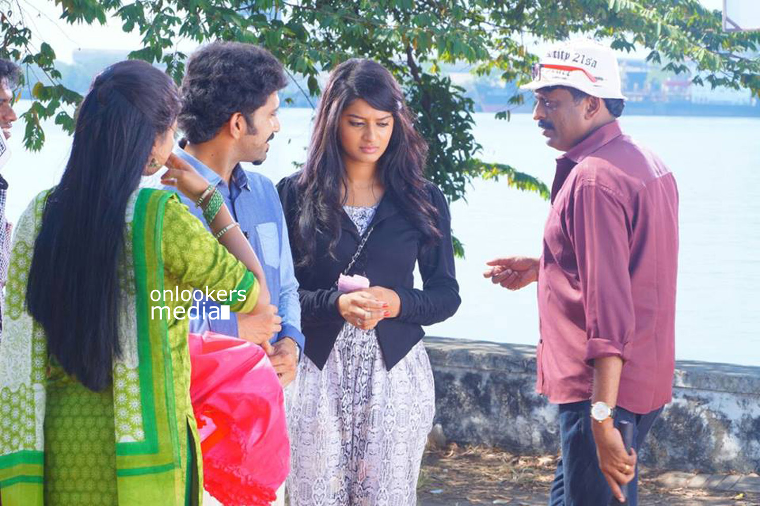 Viswasam Athalle Ellam Stills-Images-Shine Tom Chacko-Ansiba Hassan-Archana Jayakrishnan-Malayalam Movie 2015-Onlookers Media  (32)