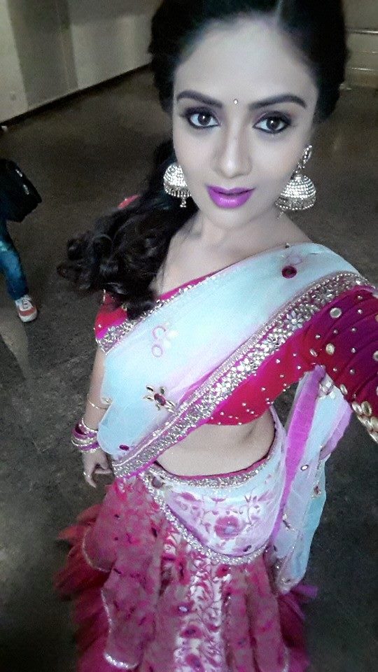 Actress Selfie-South Indian Actresses-Stills-Images-Photos-Cute Actress