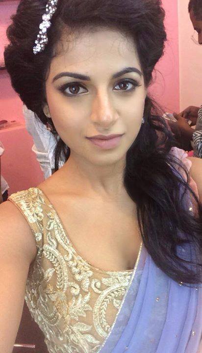 https://onlookersmedia.in/wp-content/uploads/2015/05/Actress-Selfie-South-Indian-Actresses-Stills-Images-Photos-Cute-Actress-4.jpg