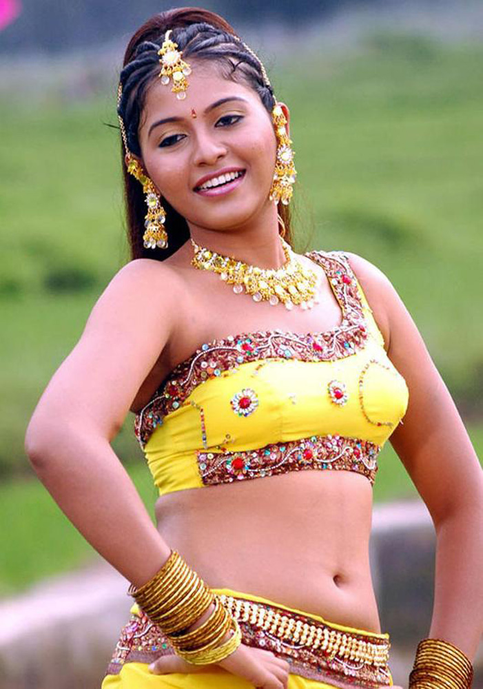 https://onlookersmedia.in/wp-content/uploads/2015/05/Actress-Stills-Images-Photos-Tamil-Actress-South-Indian-Actress-53.jpg