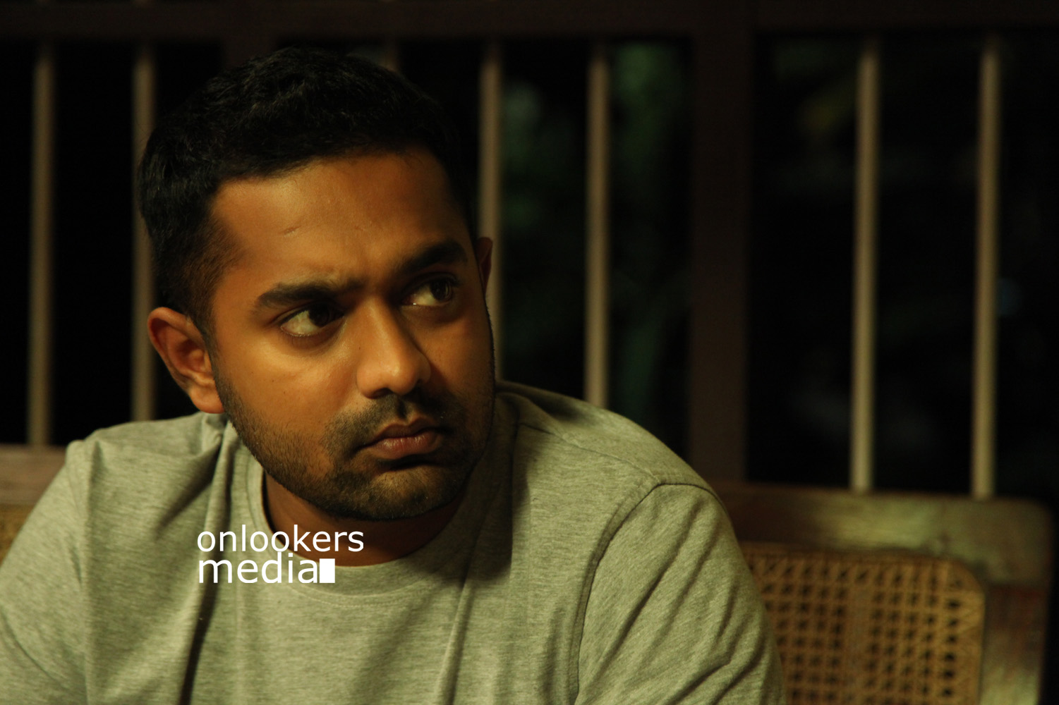 https://onlookersmedia.in/wp-content/uploads/2015/05/Asif-Ali-in-Nirnayakam-Stills-Images-Photos-Malayalam-Movie-2015-Bobby-Sanjay-VK-Prakash-Onlookers-Media-3.jpg
