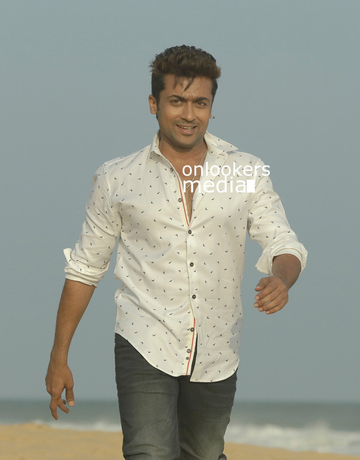 https://onlookersmedia.in/wp-content/uploads/2015/05/Masss-Stills-Images-Photos-Posters-Suriya-Nayanthara-Massu-Engira-Massilamani-Stills-Tamil-Movie-2015-Onlookers-Media-6.jpg