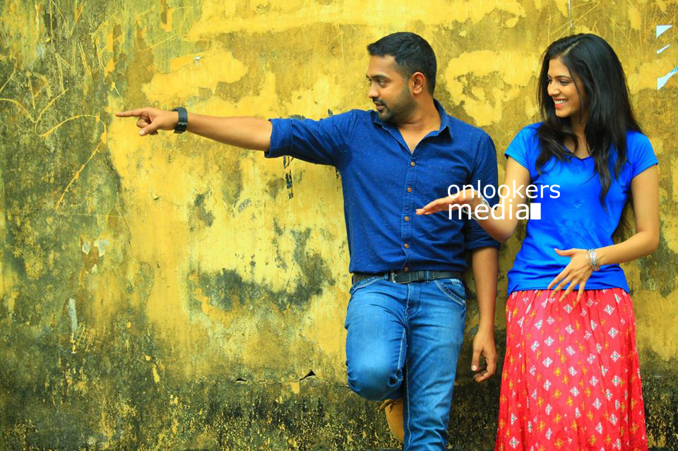https://onlookersmedia.in/wp-content/uploads/2015/05/Nirnayakam-Stills-Posters-Images-Asif-Ali-Malavika-Mohanan-Malayalam-Movie-2015-Bobby-Sanjay-VKP-Onlookers-Media.jpg