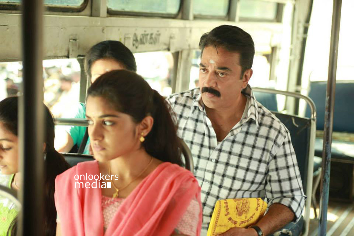 Papanasam Stills-Images-Photos-Kamal Haasan-Gauthami-Niveda Thomas-Esther Anil-Tamil Movie 2015-Onlookers Media (21)