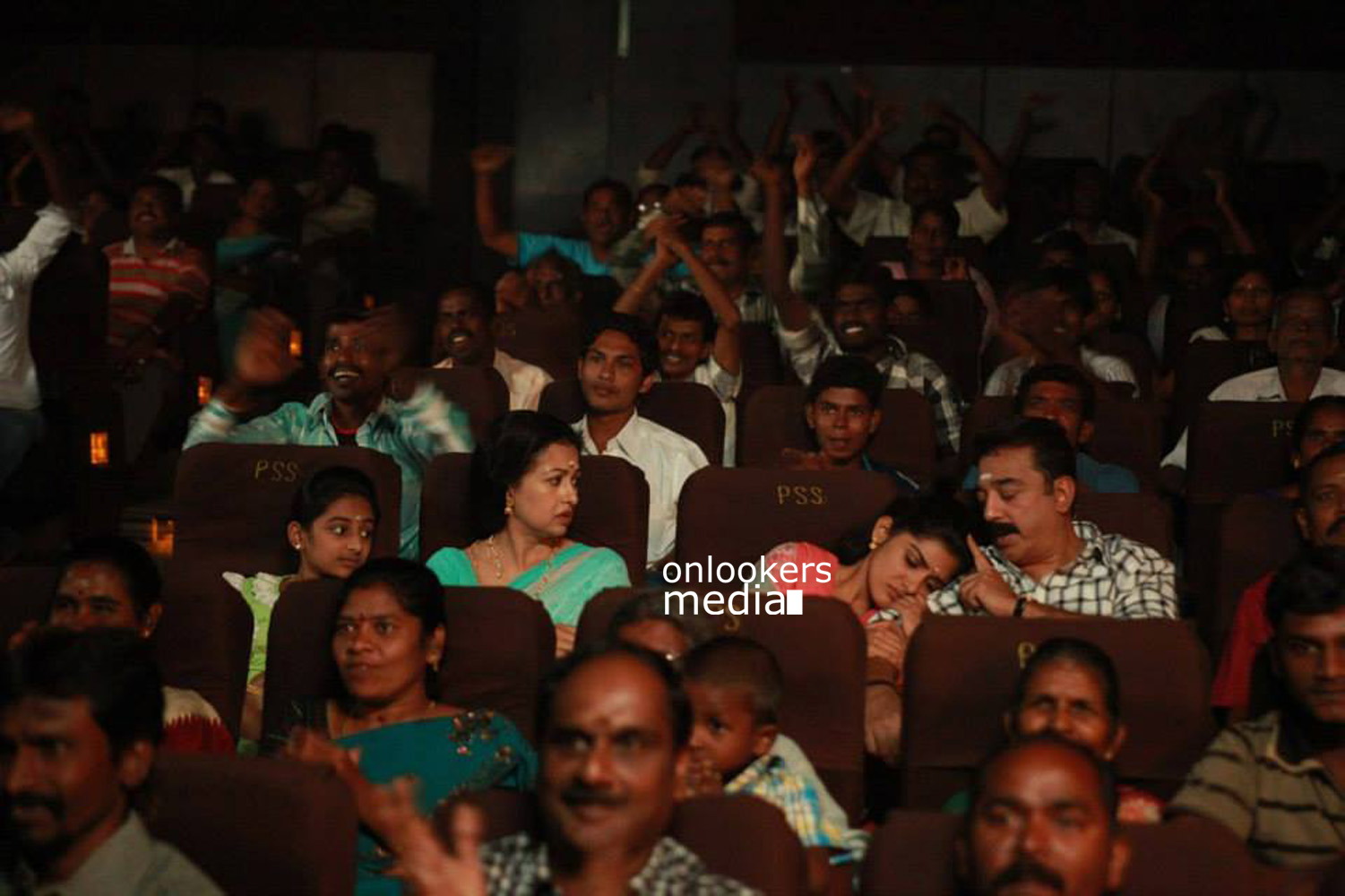 Papanasam Stills-Images-Photos-Kamal Haasan-Gauthami-Niveda Thomas-Esther Anil-Tamil Movie 2015-Onlookers Media (26)