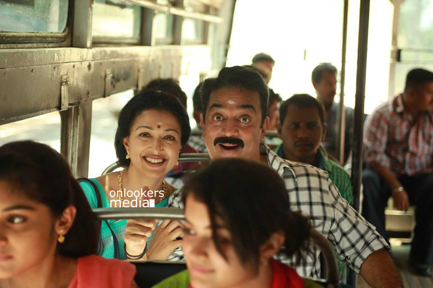 Papanasam Stills-Images-Photos-Kamal Haasan-Gauthami-Niveda Thomas-Esther Anil-Tamil Movie 2015-Onlookers Media (38)
