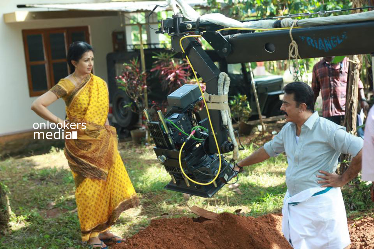 Papanasam Stills-Images-Photos-Kamal Haasan-Gauthami-Niveda Thomas-Esther Anil-Tamil Movie 2015-Onlookers Media (47)