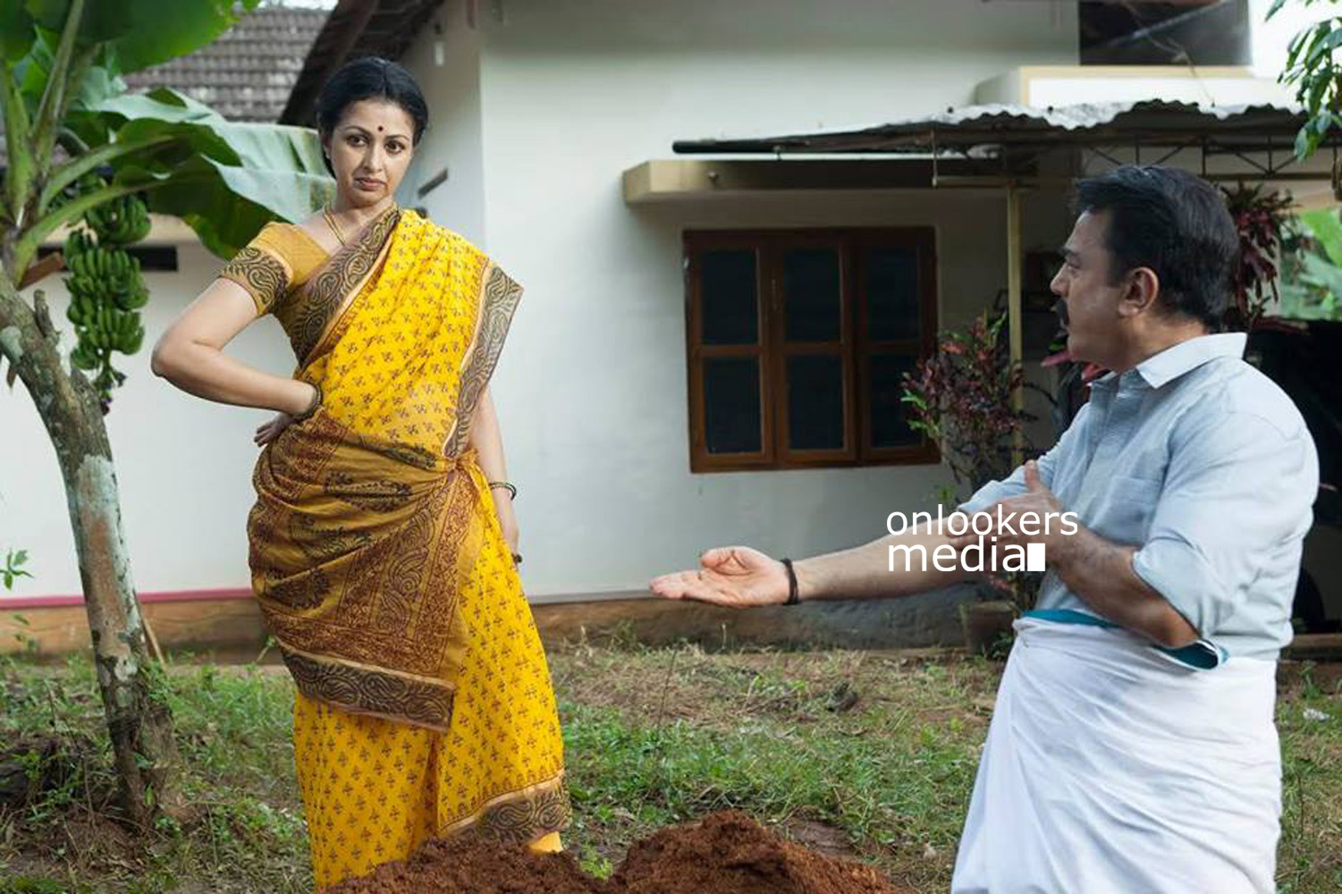 Papanasam Stills-Images-Photos-Kamal Haasan-Gauthami-Niveda Thomas-Esther Anil-Tamil Movie 2015-Onlookers Media (49)
