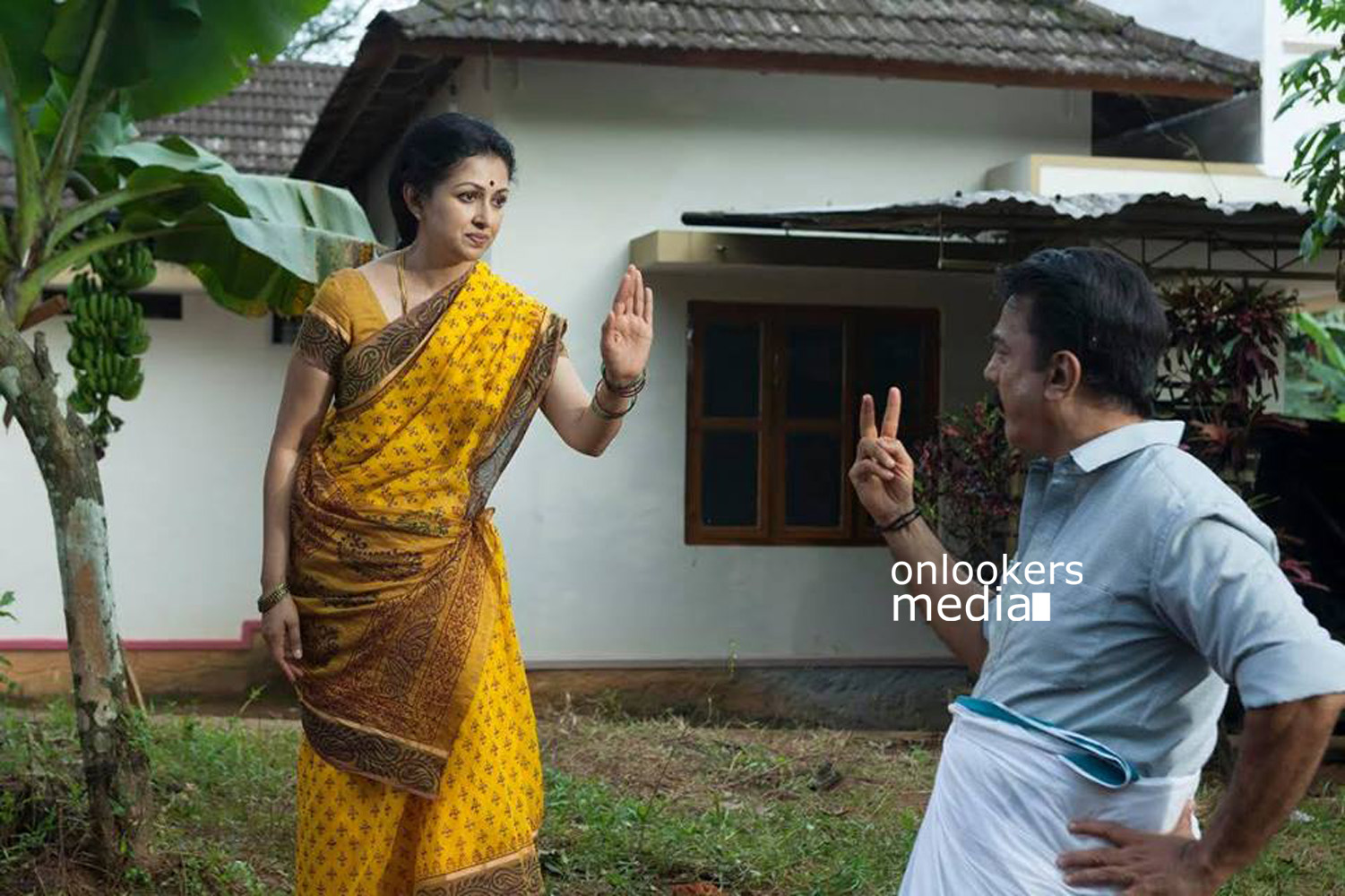 Papanasam Stills-Images-Photos-Kamal Haasan-Gauthami-Niveda Thomas-Esther Anil-Tamil Movie 2015-Onlookers Media (50)
