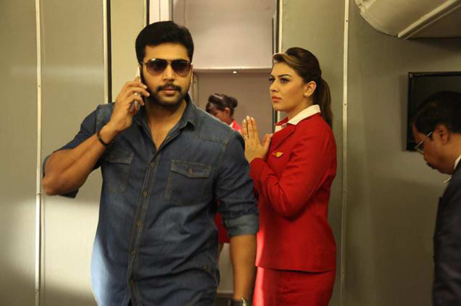 https://onlookersmedia.in/wp-content/uploads/2015/05/Romeo-Juliet-Stills-Images-Photos-Tamil-Movie-Jayam-Ravi-Hansika-Poonam-Bajwa-Tamil-Movie-2015-Onlookers-Media-14.jpg