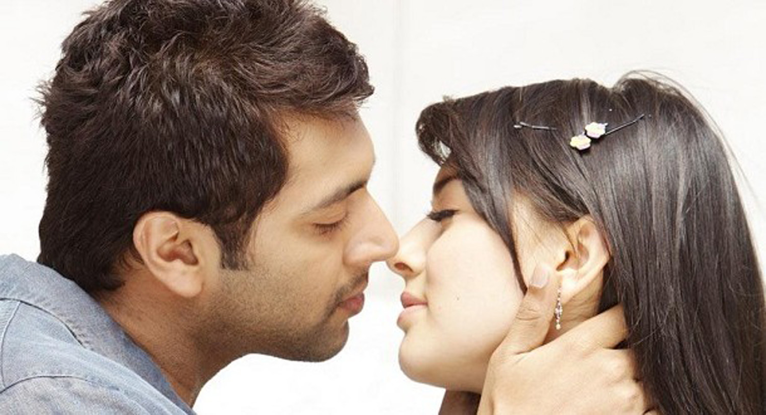 https://onlookersmedia.in/wp-content/uploads/2015/05/Romeo-Juliet-Stills-Images-Photos-Tamil-Movie-Jayam-Ravi-Hansika-Poonam-Bajwa-Tamil-Movie-2015-Onlookers-Media-42.jpg