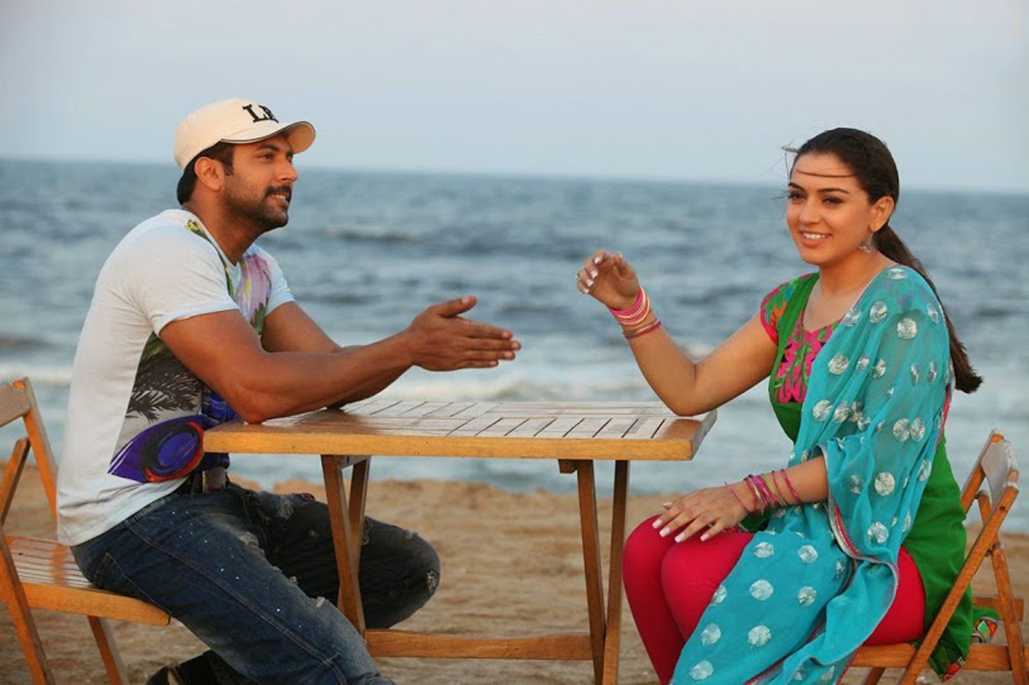 https://onlookersmedia.in/wp-content/uploads/2015/05/Romeo-Juliet-Stills-Images-Photos-Tamil-Movie-Jayam-Ravi-Hansika-Poonam-Bajwa-Tamil-Movie-2015-Onlookers-Media-72.jpg
