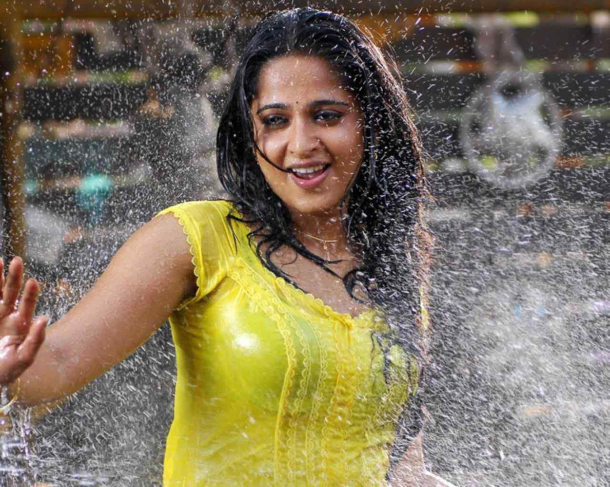 Tamil Telugu Actress Stills-Images-Photos-Images-Cute Actress-South Indian Actress (22)