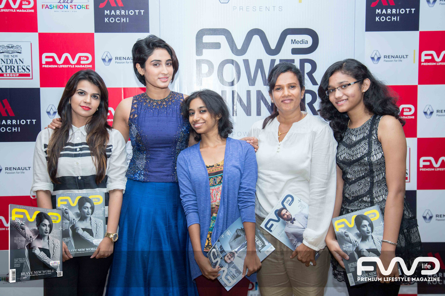 https://onlookersmedia.in/wp-content/uploads/2015/06/Deepti-Sati-Gopi-Sunder-at-FWD-Cover-Launch-Function-11.jpg