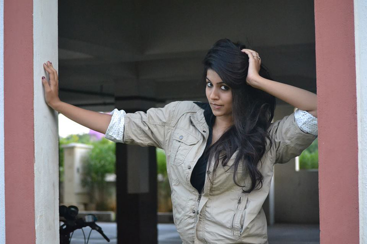 https://onlookersmedia.in/wp-content/uploads/2015/06/Premam-Face-Anju-Kurian-Stills-Images-Onlookers-Media-32.jpg