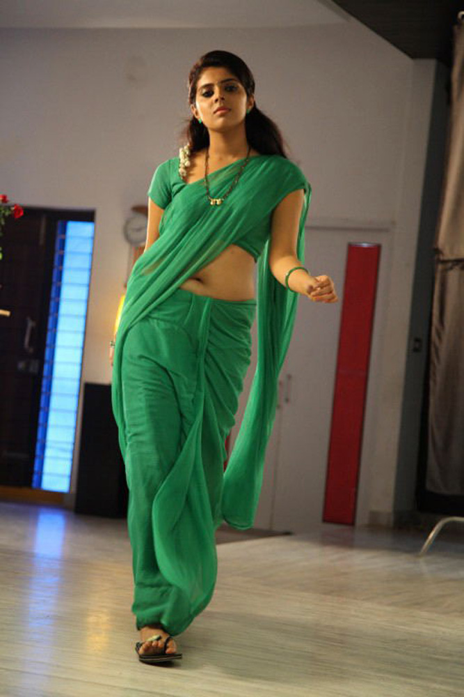 Telugu Tamil Kannada Malayalam Actress Stills-Images-Photos.