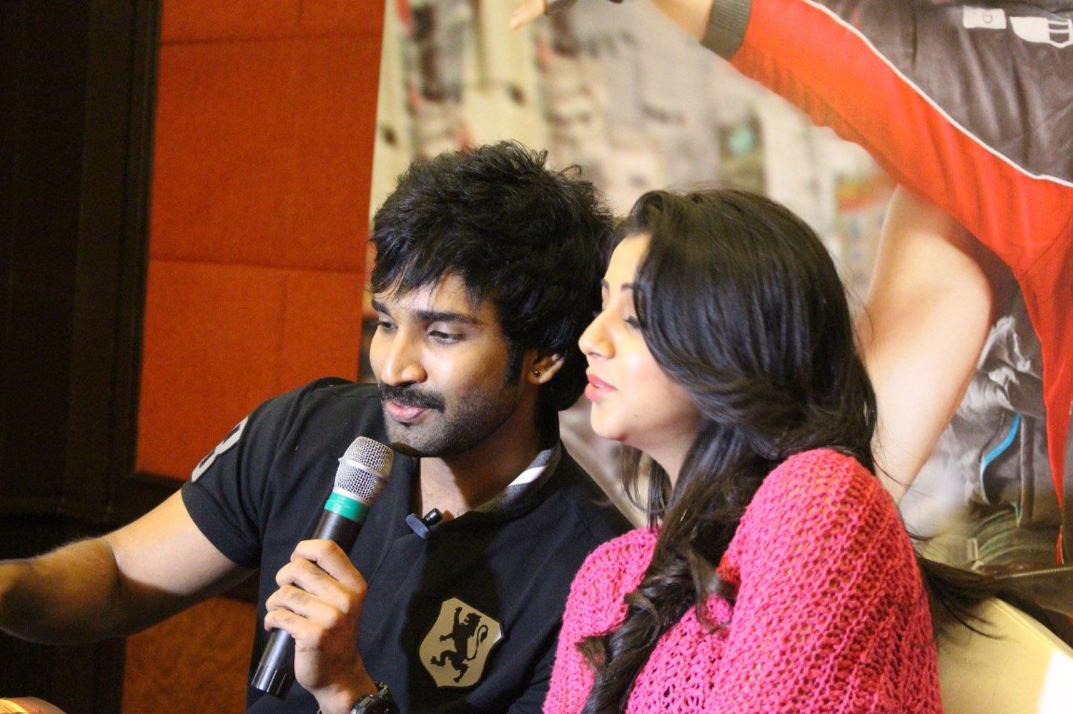Yagavarayinum Naa Kaakka Press Meet Stills-Aadhi-Nikki Galrani-Tamil Movie 2015-Onlookers Media (47)