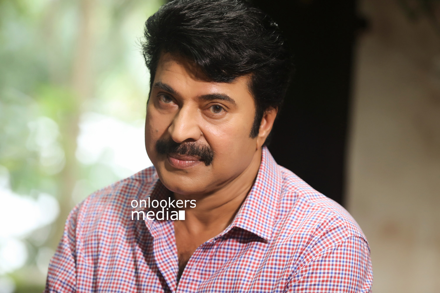 https://onlookersmedia.in/wp-content/uploads/2015/07/Mammootty-in-Utopiayile-Rajavu-Stillls-Images-Photos-5.jpg