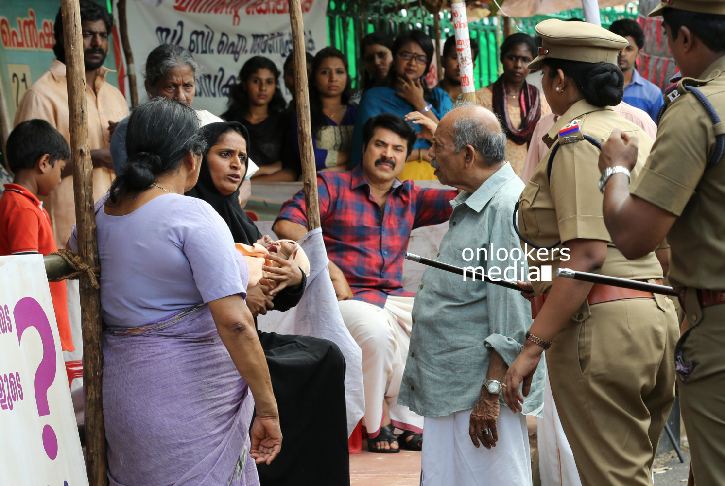 https://onlookersmedia.in/wp-content/uploads/2015/07/Utopiayile-Rajavu-Stillls-Images-Photos-Mammootty-Jewel-Mary-10.jpg