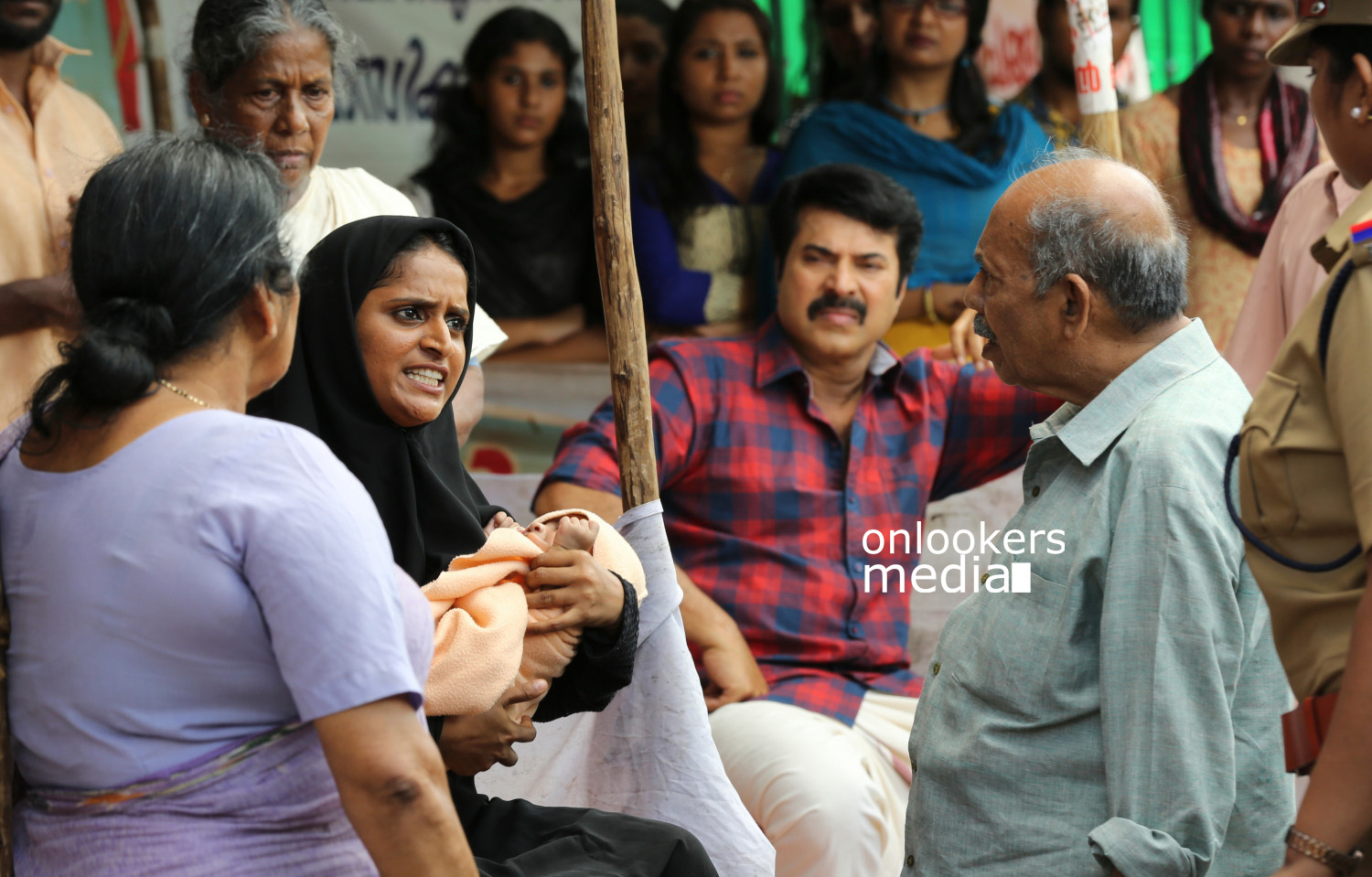 https://onlookersmedia.in/wp-content/uploads/2015/07/Utopiayile-Rajavu-Stillls-Images-Photos-Mammootty-Jewel-Mary-11.jpg