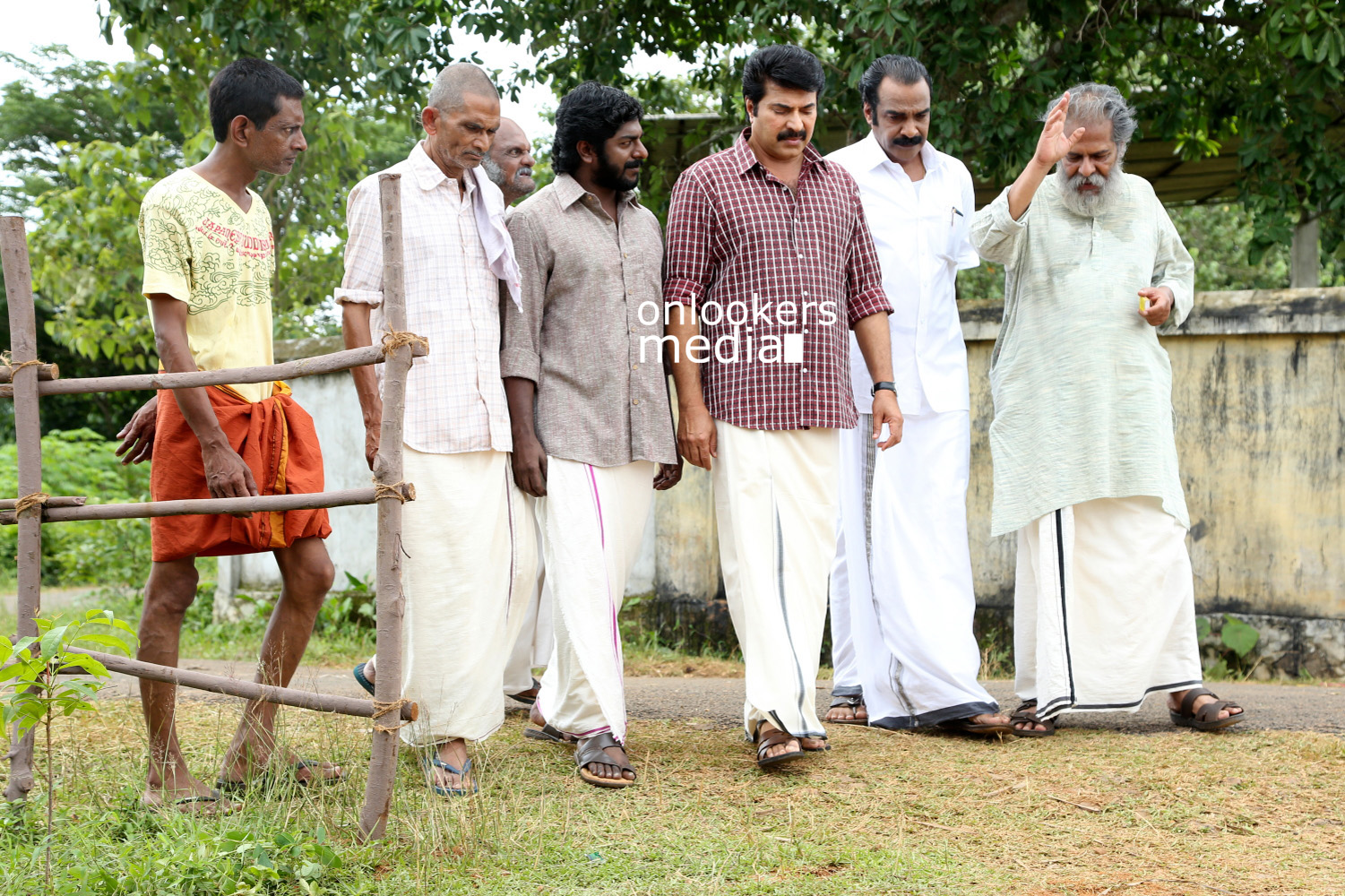 https://onlookersmedia.in/wp-content/uploads/2015/07/Utopiayile-Rajavu-Stillls-Images-Photos-Mammootty-Jewel-Mary-8.jpg