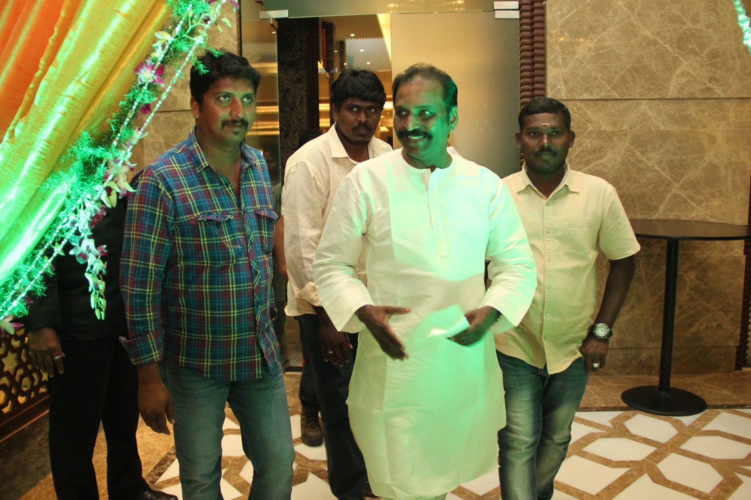 https://onlookersmedia.in/wp-content/uploads/2015/07/Vendhar-Movies-Dheeraj-Madhan-Birthday-Celebration-Stills-29.jpg