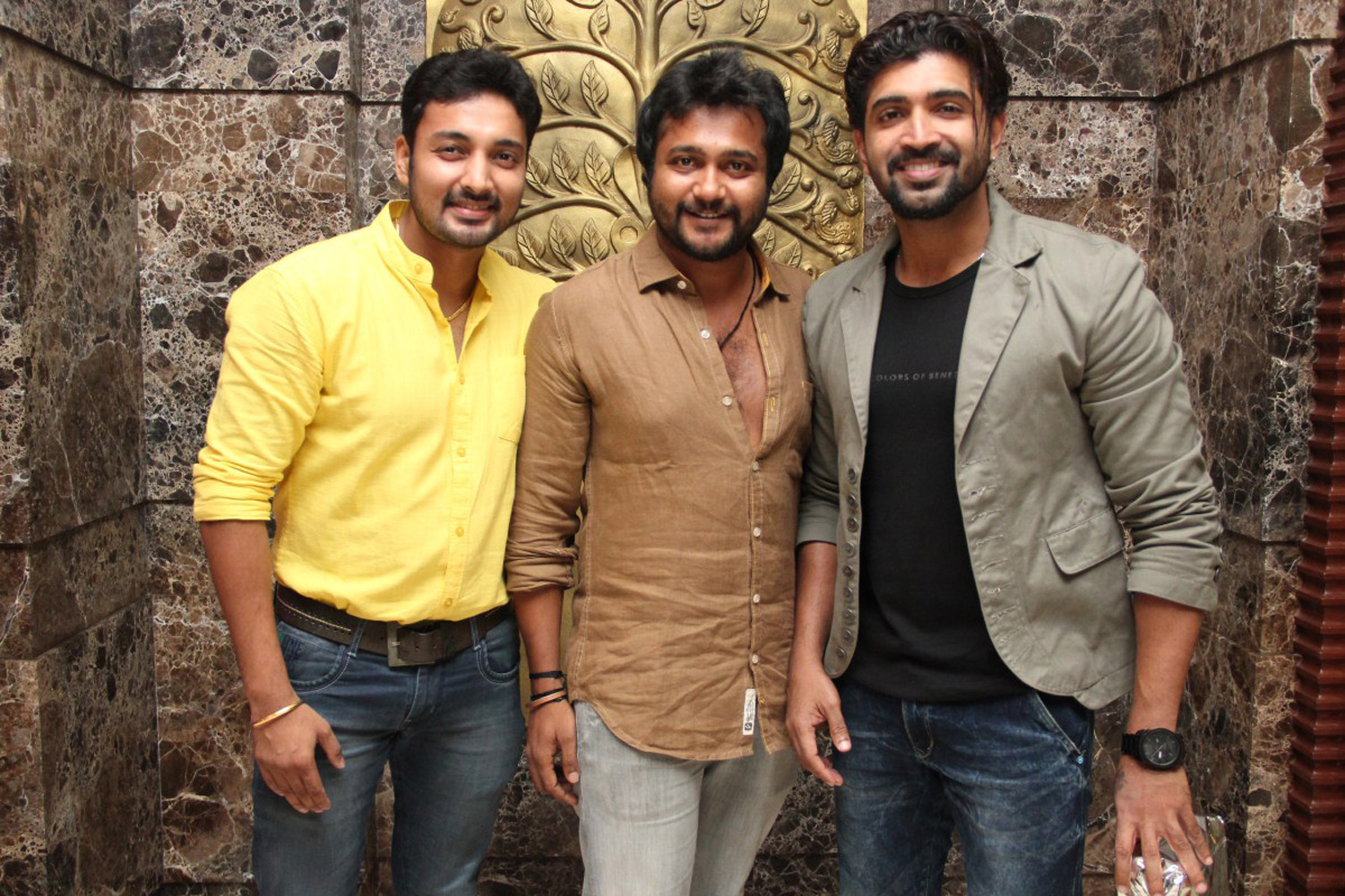 https://onlookersmedia.in/wp-content/uploads/2015/07/Vendhar-Movies-Dheeraj-Madhan-Birthday-Celebration-Stills-38.jpg