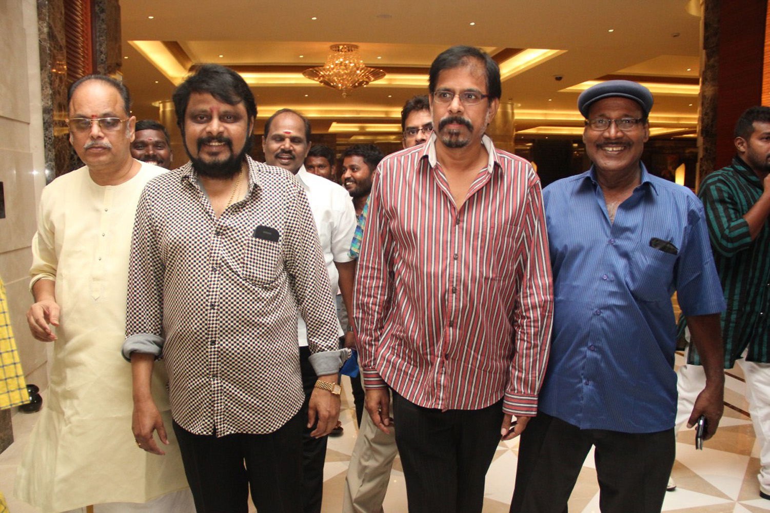 https://onlookersmedia.in/wp-content/uploads/2015/07/Vendhar-Movies-Dheeraj-Madhan-Birthday-Celebration-Stills-80.jpg