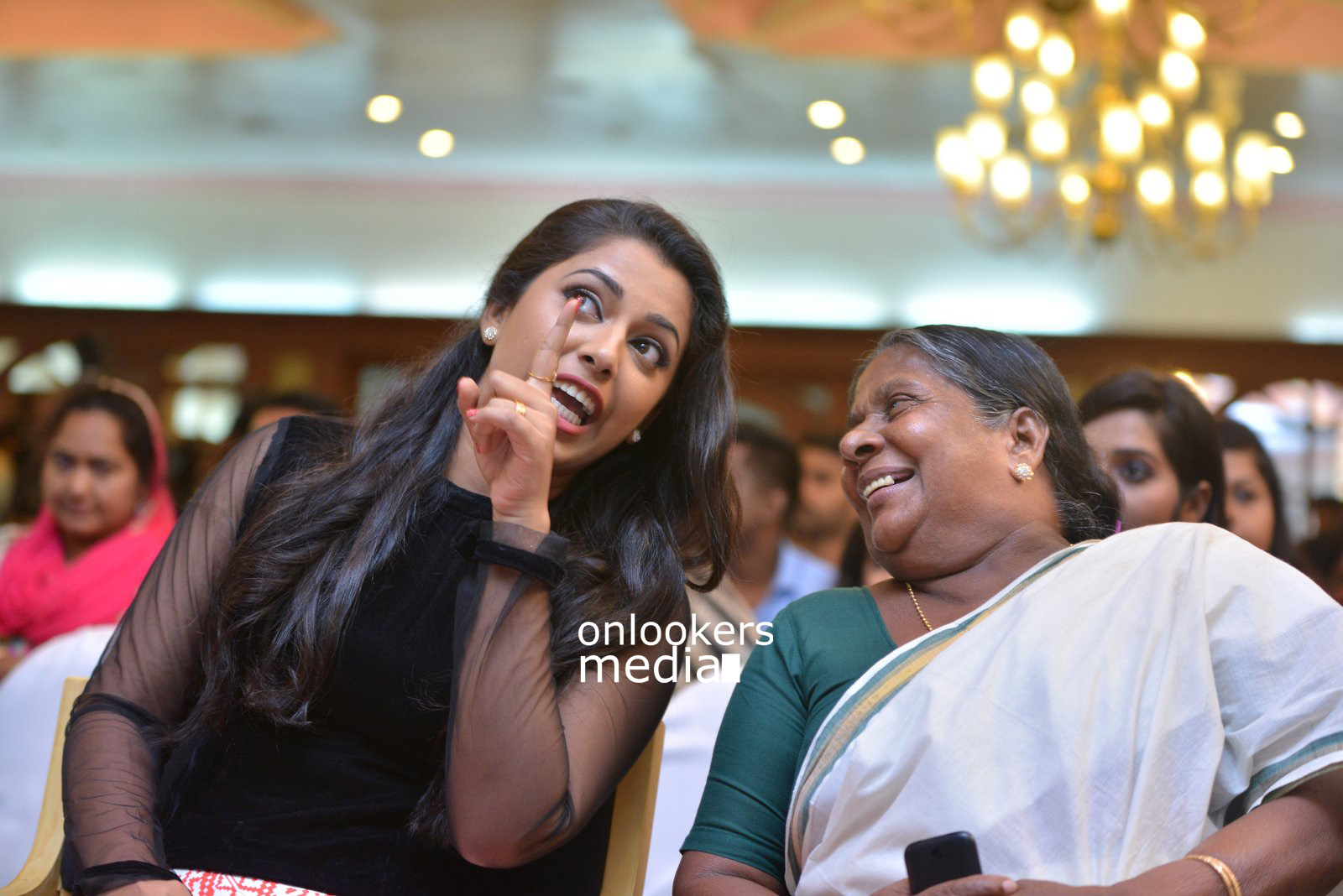 Actress Sethu Lakshmi Amma at Utopiayile Rajavu Audio Launch Fun
