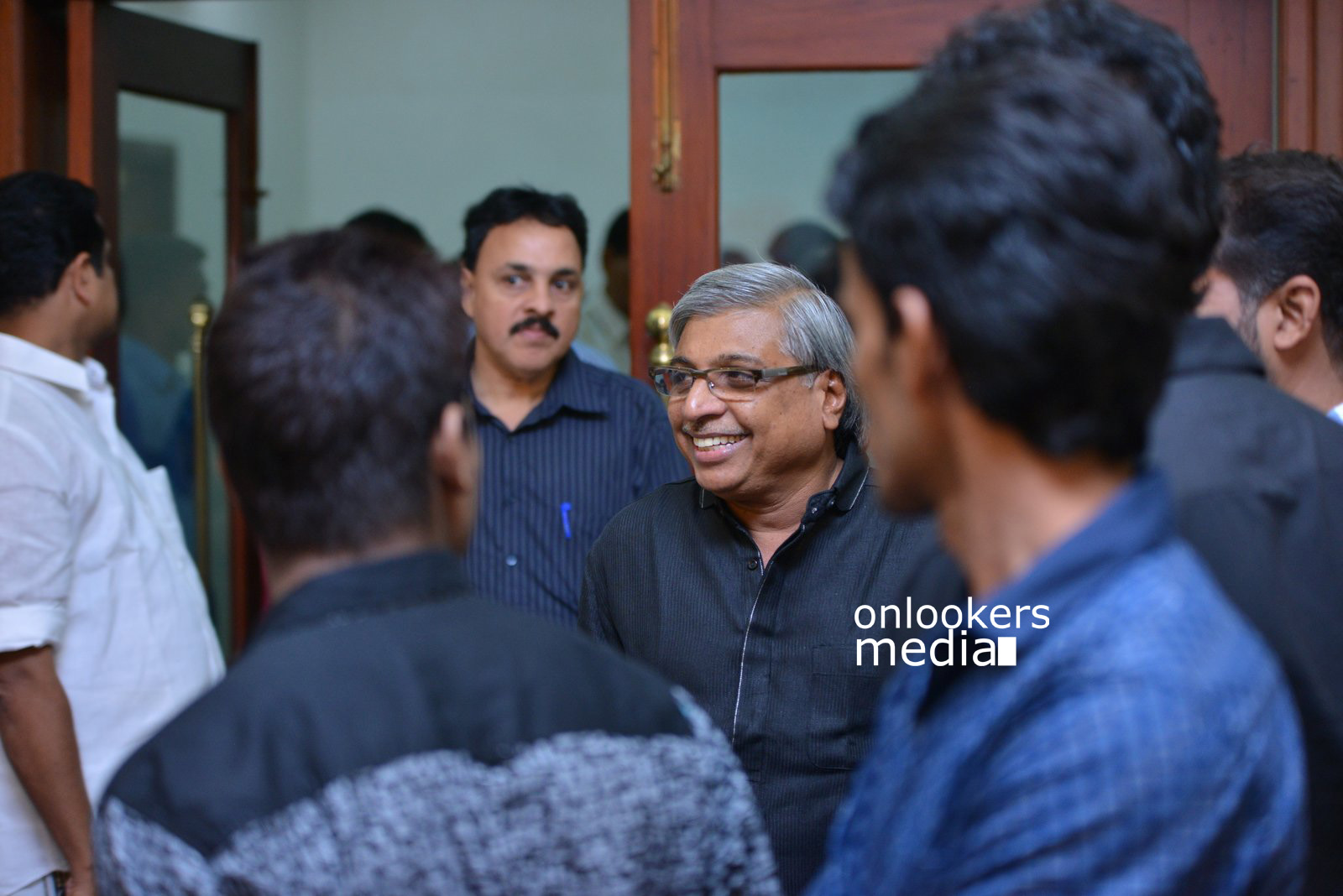 https://onlookersmedia.in/wp-content/uploads/2015/08/Director-Kamal-at-Utopiayile-Rajavu-Audio-Launch-Function-Stills-Photos-2.jpg