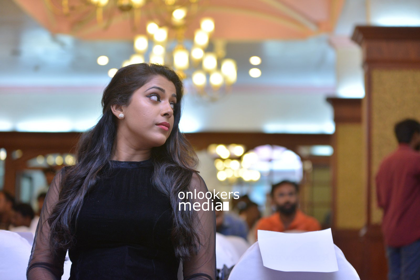 https://onlookersmedia.in/wp-content/uploads/2015/08/Jewel-Mary-at-Utopiayile-Rajavu-Audio-Launch-Function-Stills-Photos-12.jpg