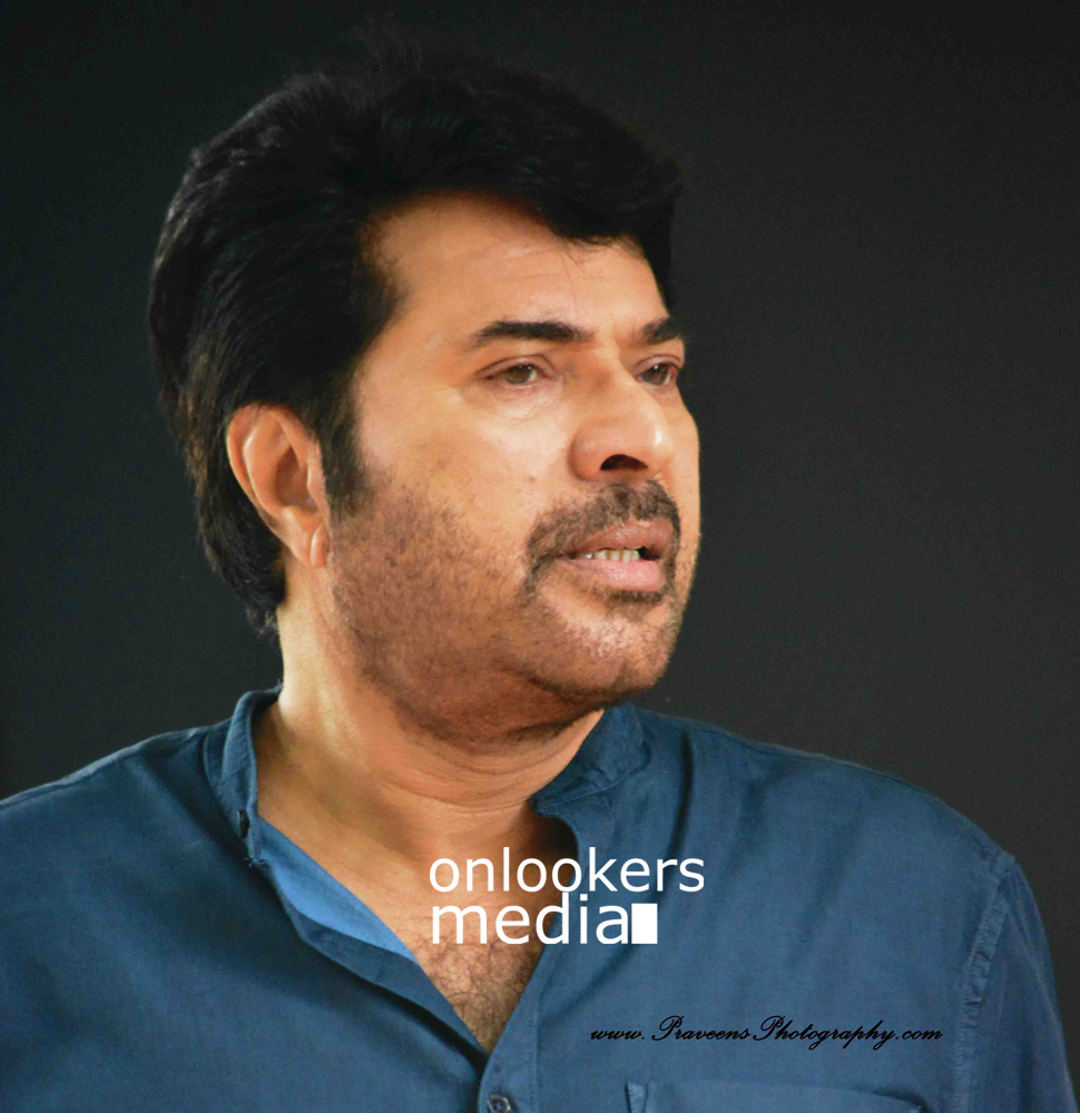 https://onlookersmedia.in/wp-content/uploads/2015/08/Mammootty-in-Puthiya-Niyamam-AK-Sajan-Movie-Stills-Photos-3.jpg