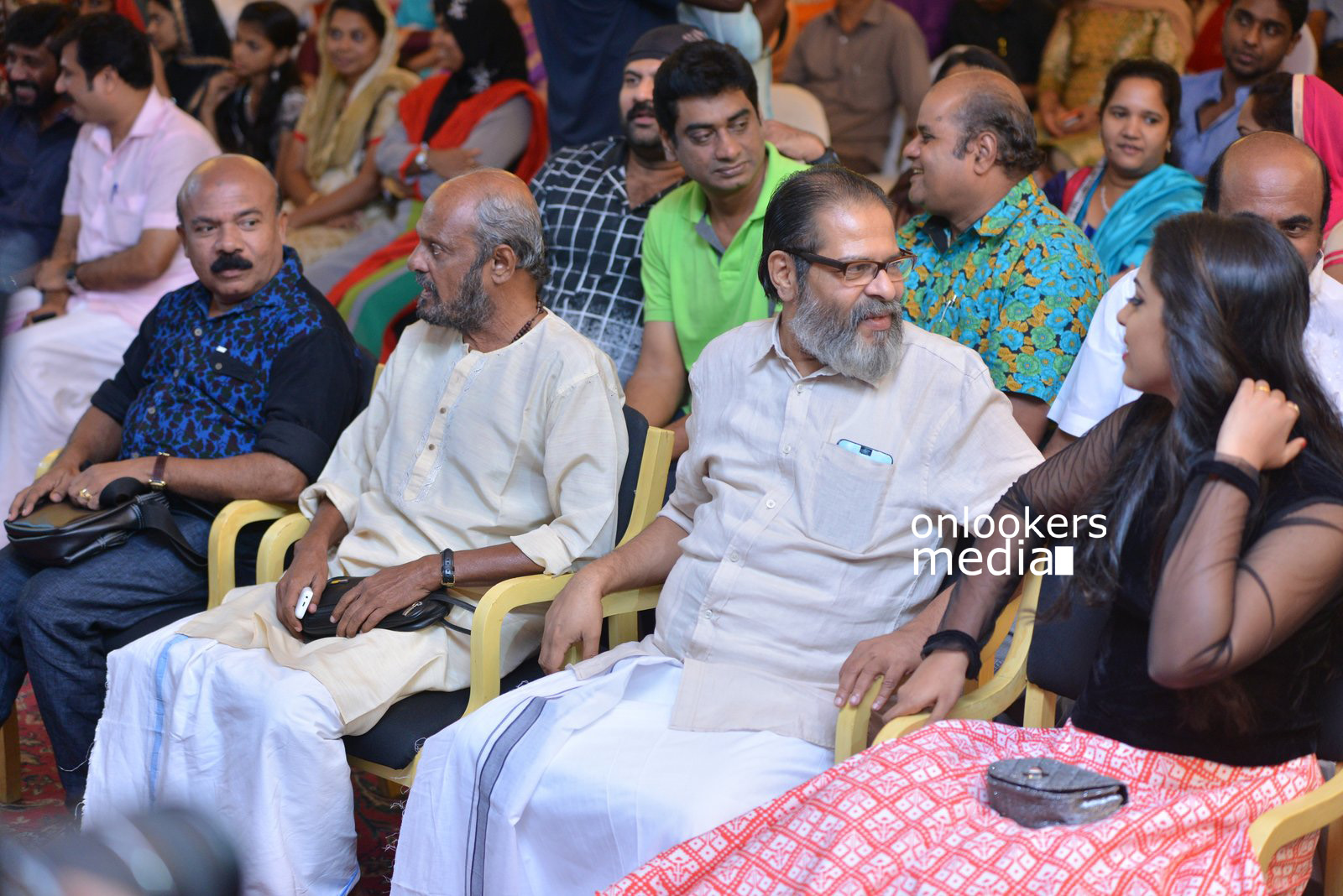 https://onlookersmedia.in/wp-content/uploads/2015/08/Utopiayile-Rajavu-Audio-Launch-Function-Stills-Photos-28.jpg