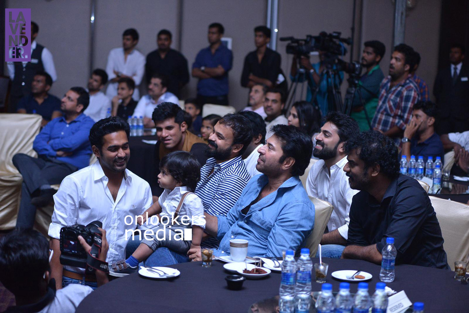 https://onlookersmedia.in/wp-content/uploads/2015/09/Mammootty-Kunchacko-Boban-Asif-Ali-at-Kohinoor-Audio-Launch-Stills-Photos-18.jpg