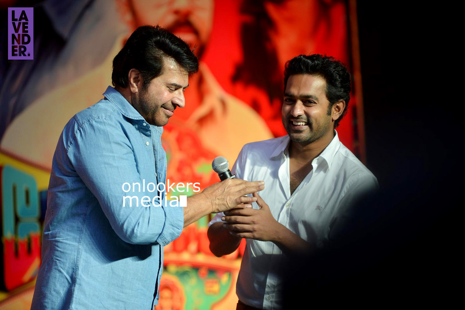 https://onlookersmedia.in/wp-content/uploads/2015/09/Mammootty-and-Asif-Ali-at-Kohinoor-audio-launch-function-Stills-Photos-2.jpg
