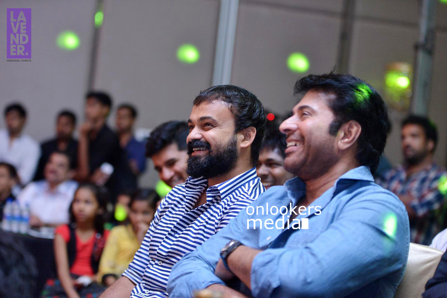 https://onlookersmedia.in/wp-content/uploads/2015/09/Mammootty-and-Kunchacko-Boban-at-Kohinoor-audio-launch-function-Stills-Photos-5.jpg