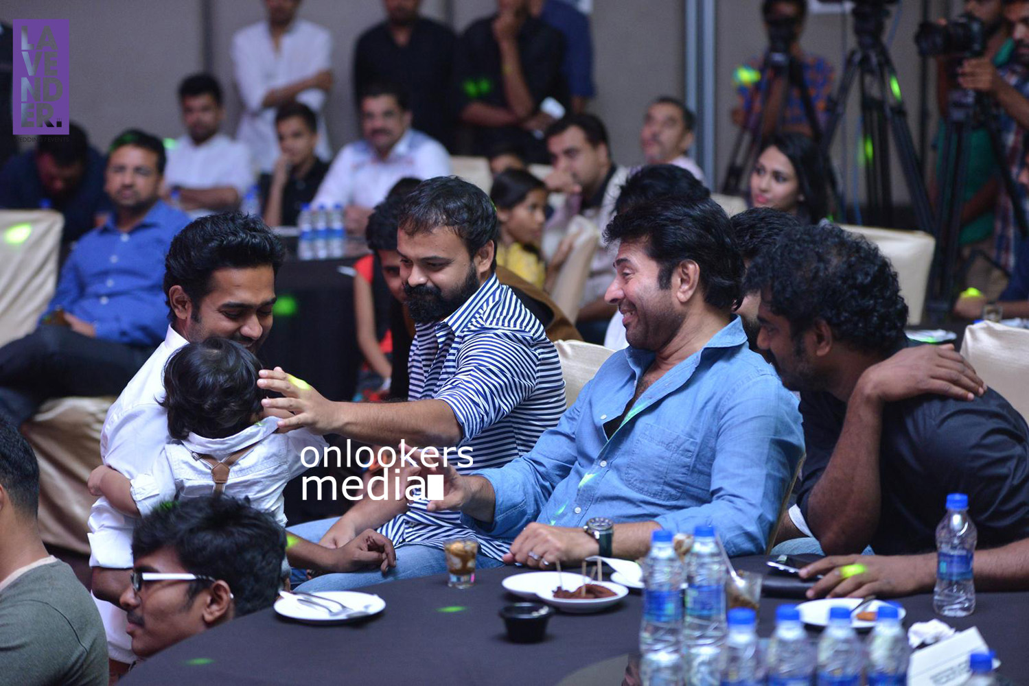 https://onlookersmedia.in/wp-content/uploads/2015/09/Mammootty-with-Asif-Alis-son-Adam-at-Kohinoor-audio-launch-function-Stills-Photos-8.jpg